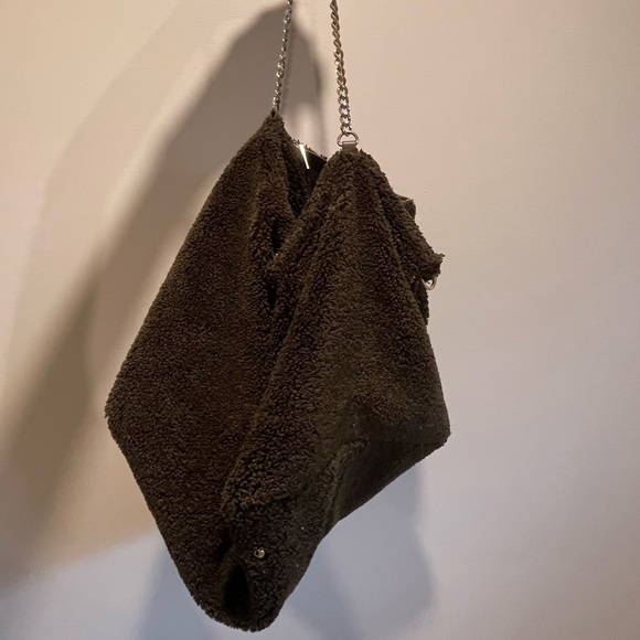 Zara Brown Sherpa Bucket/Tote Bag - Picture 3 of 8